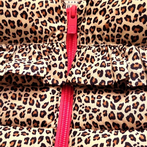 Baby Gap cheetah print puffer vest - Picture 3 of 3